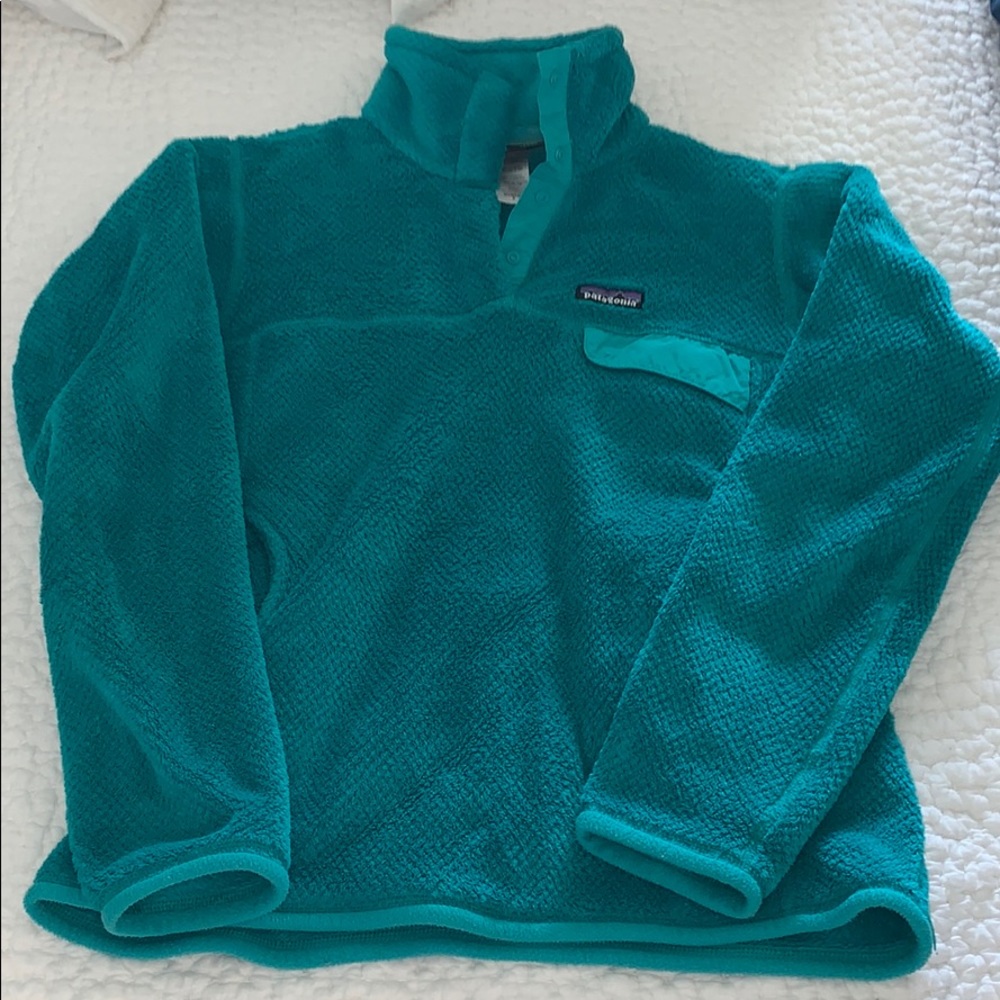 teal Patagonia snap fleece